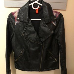 Leather jacket size s